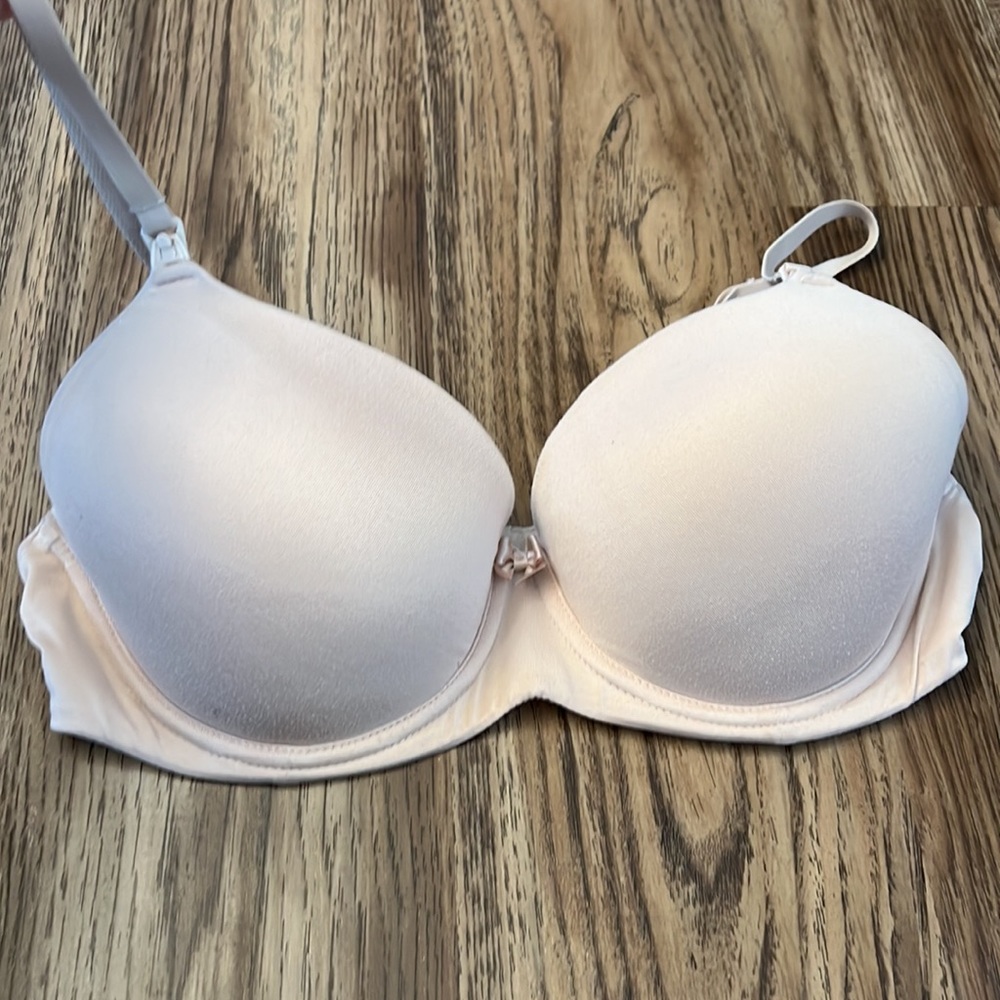 34C Gilligan & O’Malley nursing bra - nude color